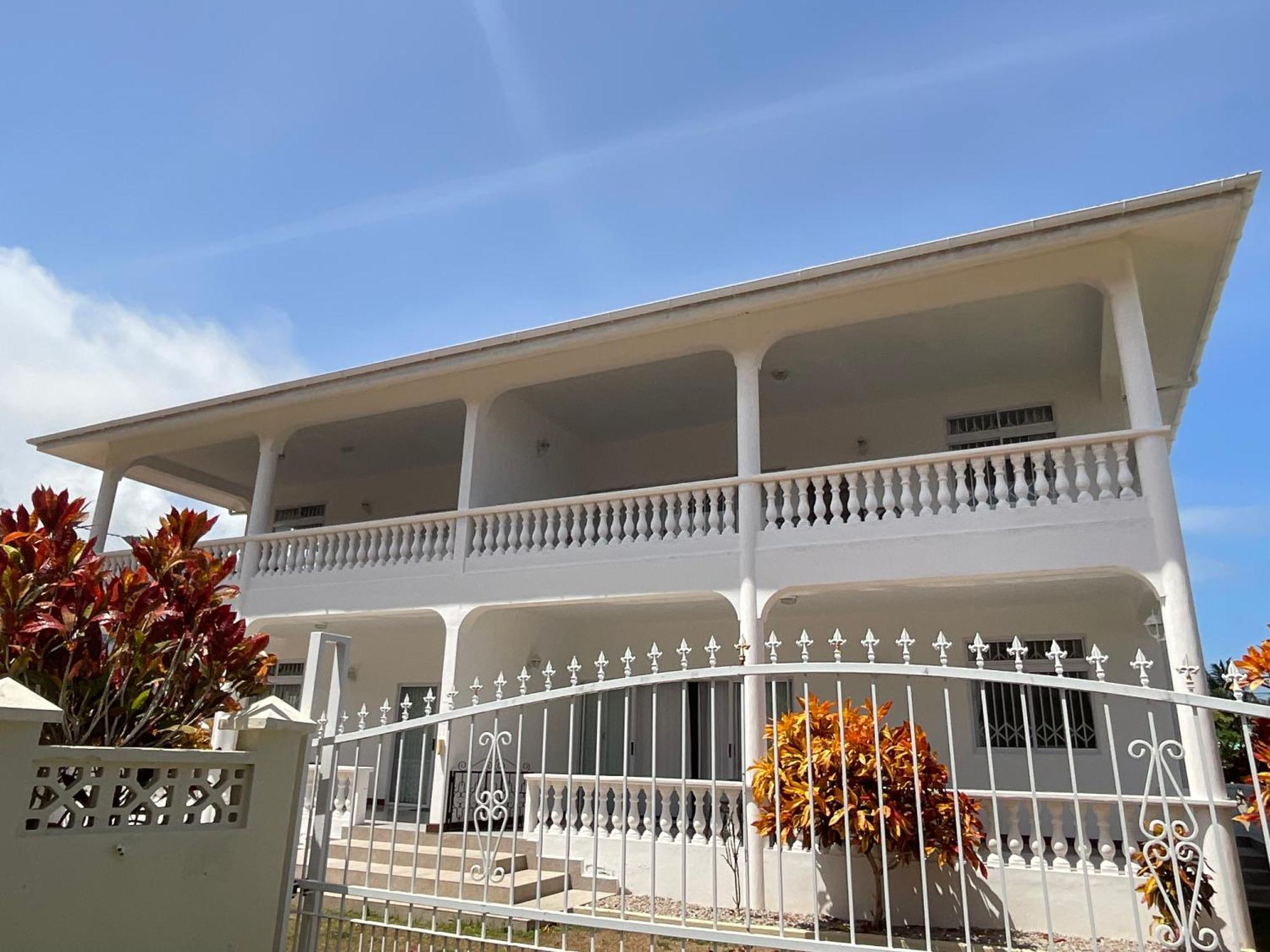Didi'S Dream Apartments Anse Kerlan  ภายนอก รูปภาพ